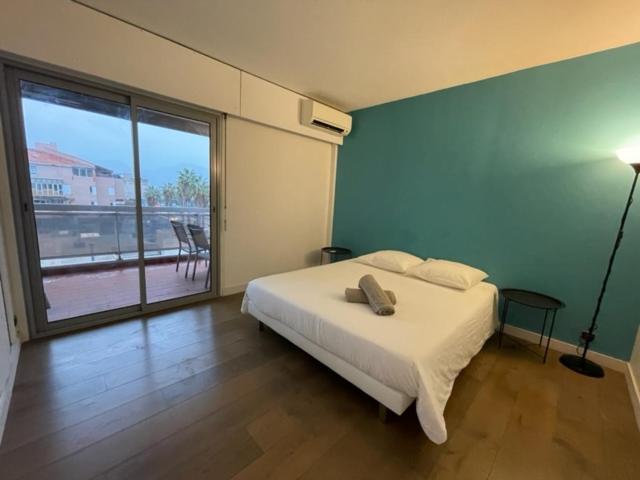 Prado Apartment